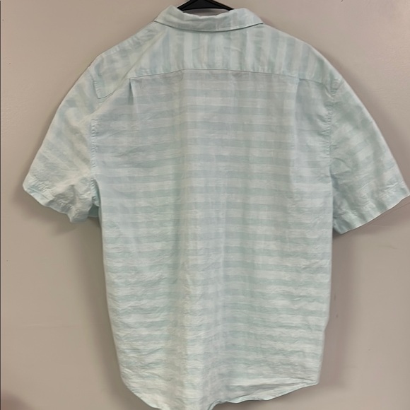 Men's Light Blue Short Sleeve Shirt - Picture 5 of 5
